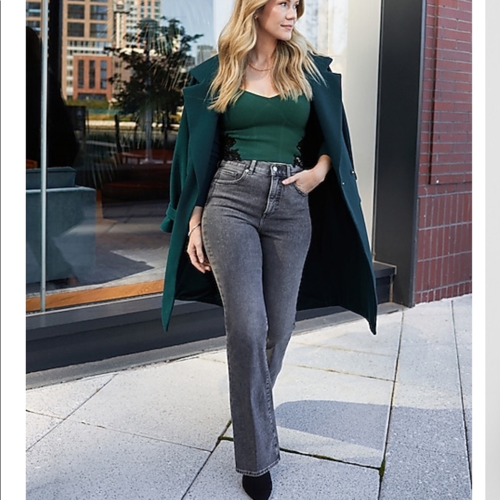 Express emerald green ribbed crop top